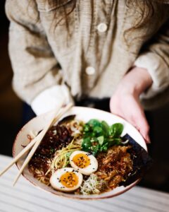 ラーメンを食べた後に運動はいつやるのがベスト？
