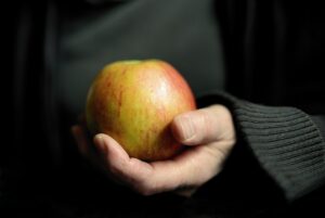 ダイエット中の食事で失敗しないためのポイントは？